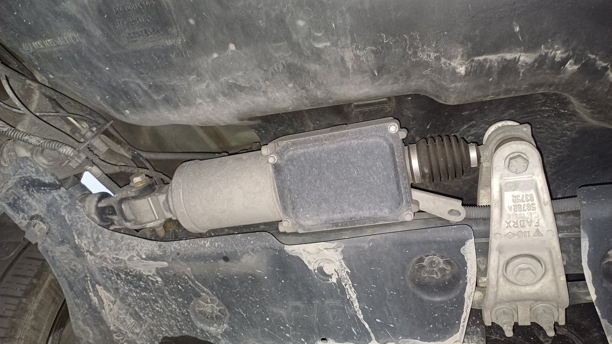 Lotus-Caterham tweet media