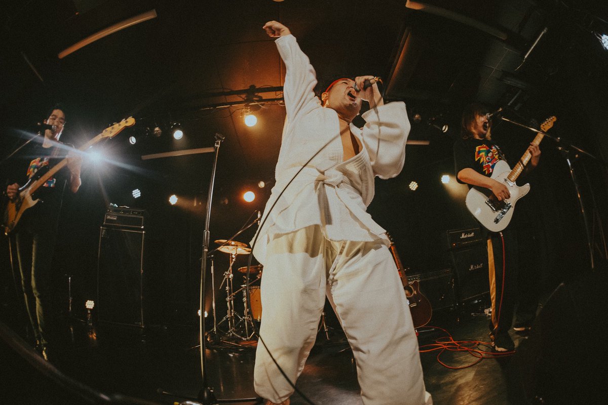 IamI_IamI's tweet photo. #ともだち2

写真があるぞ！

📸＠_gmng_ https://t.co/vs8J6hhoxa