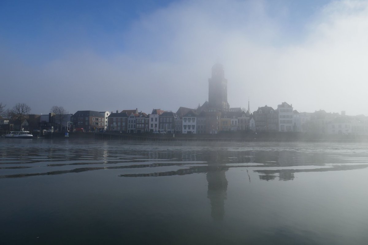 #photography #morning #mist #Deventer #IJssel Magical moments along the river, and then the sun comes out