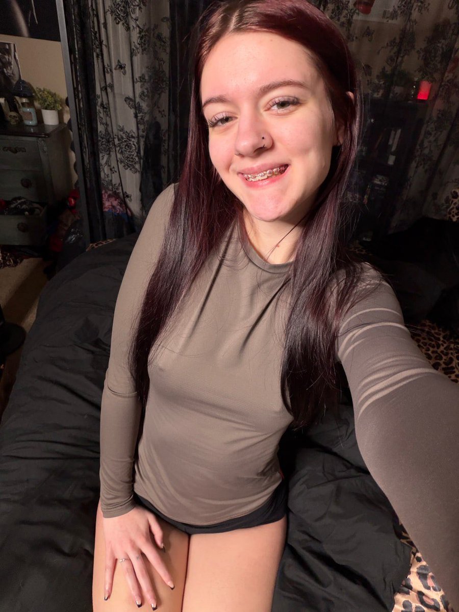 lily🍑 tweet media