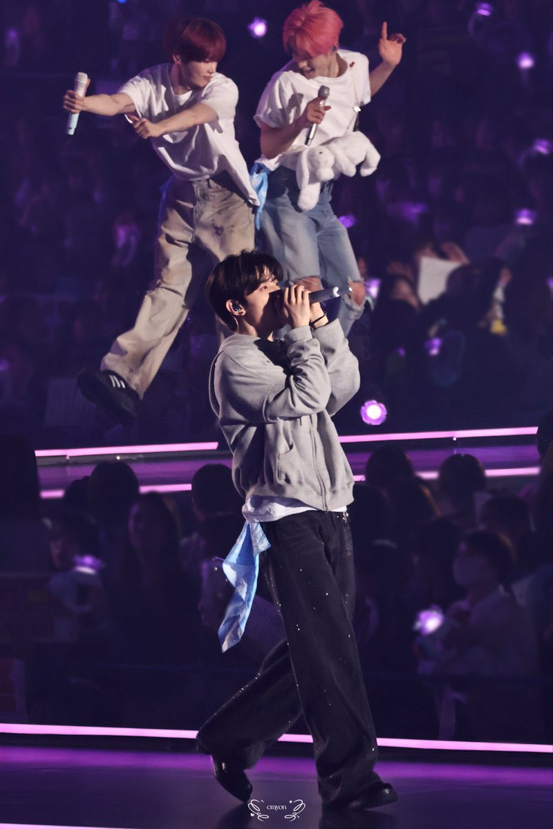 💛ྀི tweet media