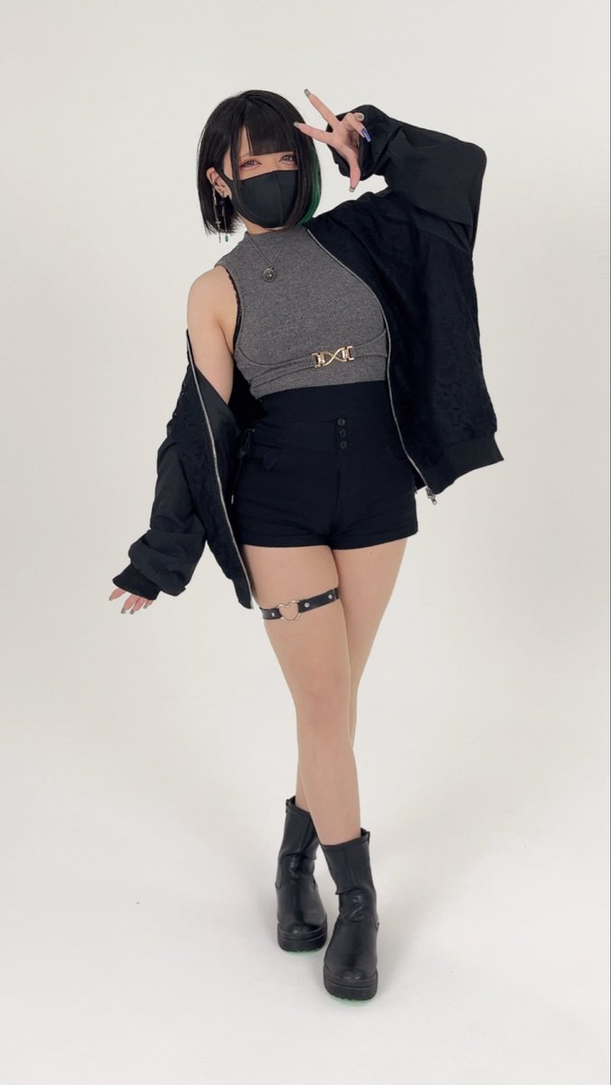 詩ちゃん🎀💜@女装 tweet media