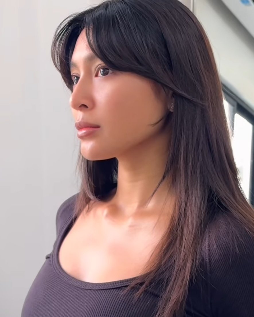 Sooooo Pretty!!!!!!Love the Hair!!!!!
dencioaguilar IGs
#NadineLustre