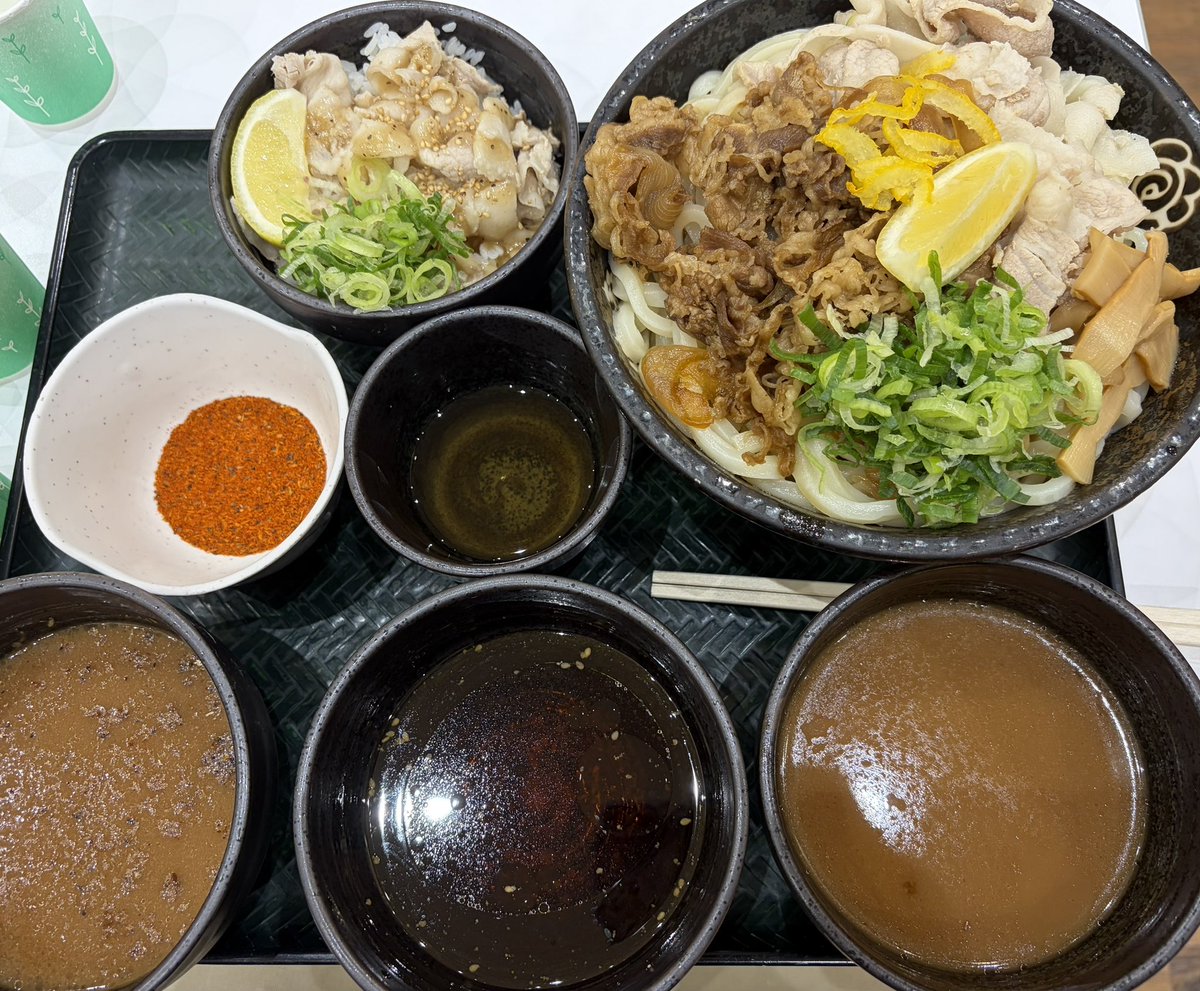 めめし☪🐾 tweet media