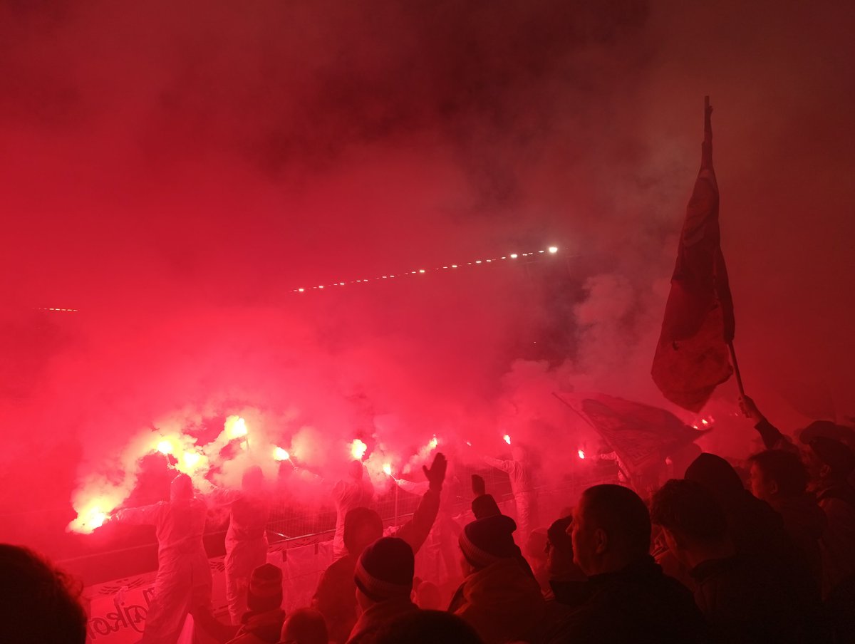 cyprien🇨🇿 tweet media