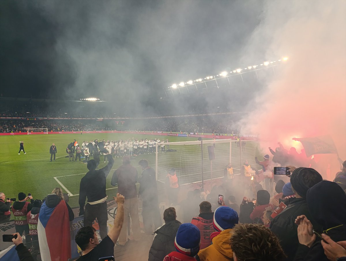 cyprien🇨🇿 tweet media