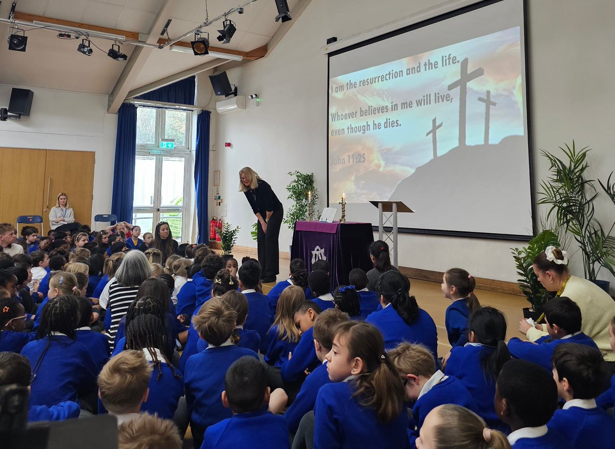 St Leonard's Primary tweet media