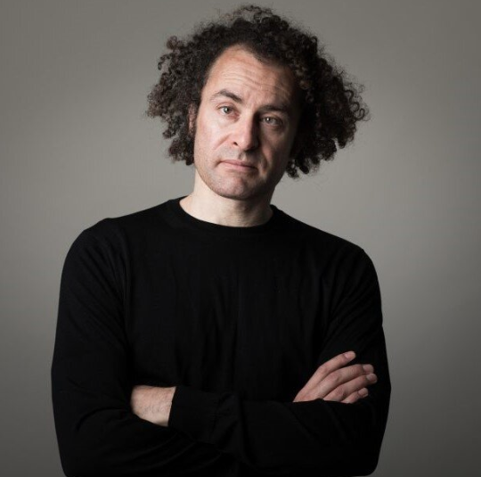 rodolfusfound's tweet photo. This summer for Choral Course 2 at Royal Holloway, University of London, Dan Ludford-Thomas will lead yoga for singers, helping students build mindfulness, physical awareness and vocal wellbeing. 

Sign up: https://t.co/RiafgR8RPQ https://t.co/U7hqVOMBGK