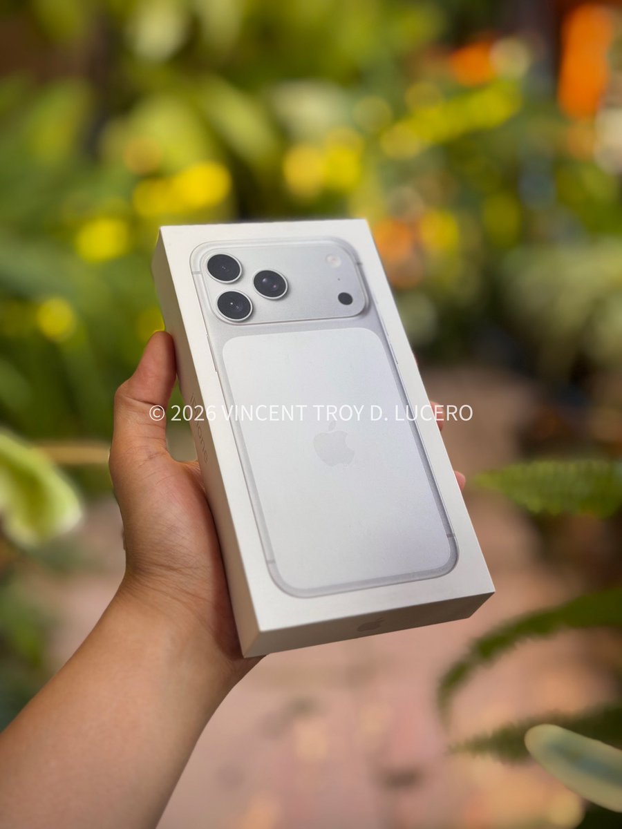 vincentvantroy's tweet photo. Selling my Silver iPhone 17 Pro Max (2TB) in pristine condition with 100% battery health for only ₱25,000. Please send me a private message for inquiries. Thank you! https://t.co/I2ttMTF36g