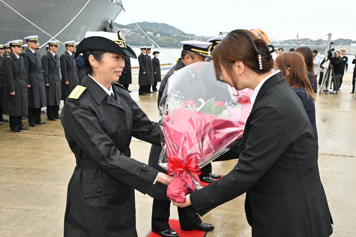 練習艦隊 寄港🚢】 4月1日（水）#実習幹部 を乗せ、#近海練習航海 中
