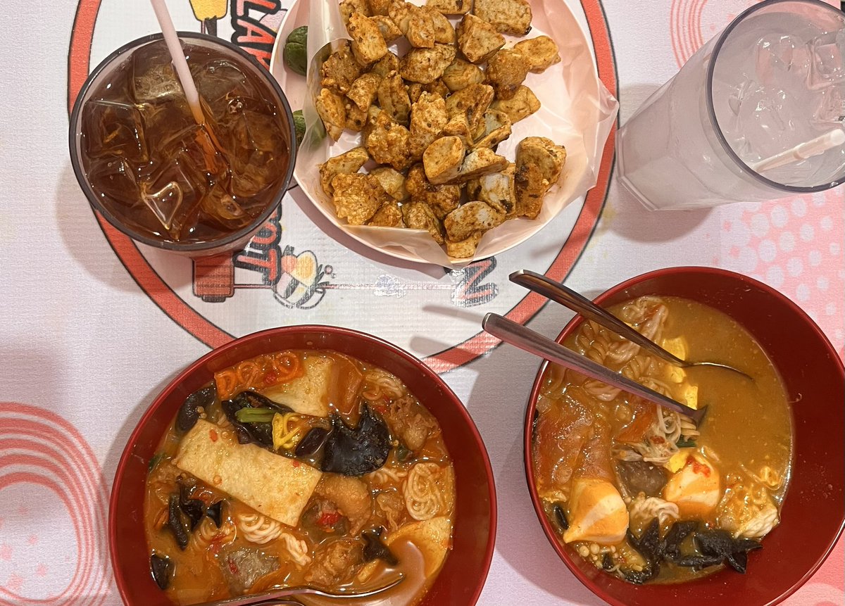 dita 🐇 tweet media