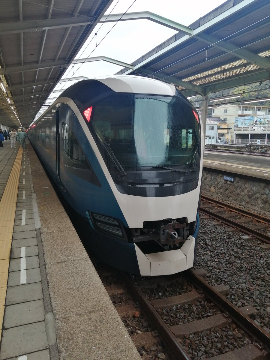 こまがね2 tweet media