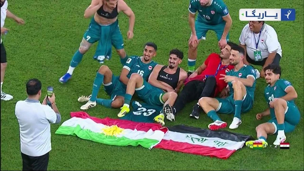 𝑩𝒆𝒘𝒂𝒓 ☀️ tweet media