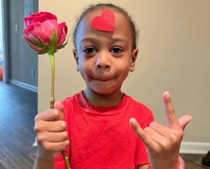 Favour🧃 tweet media