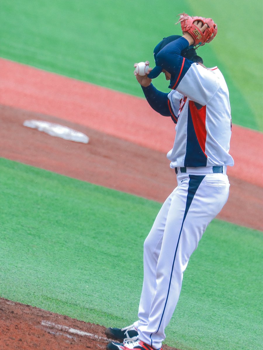 허니.. tweet media