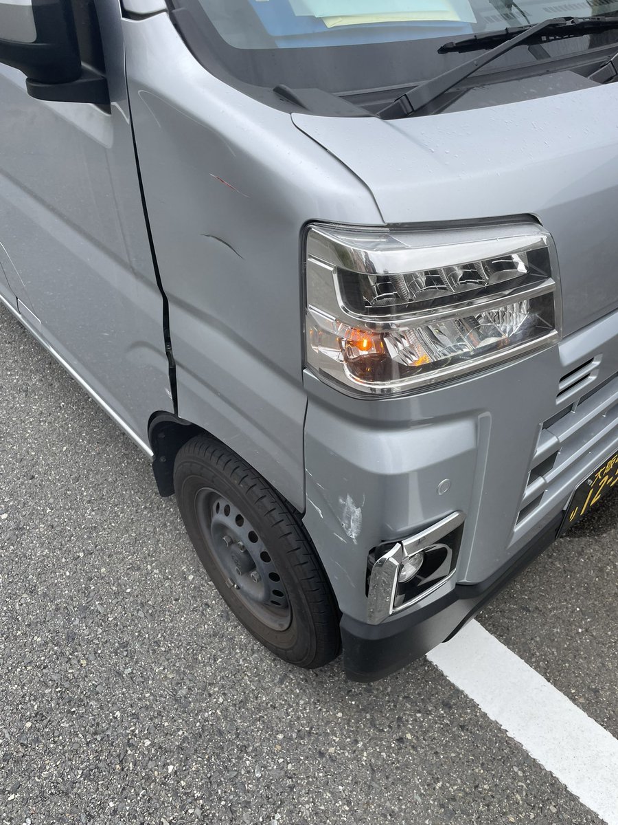 yutaka0033's tweet photo. 朝から事故られたんだけど、そこで問題です。 https://t.co/1Tm3B5hwi0