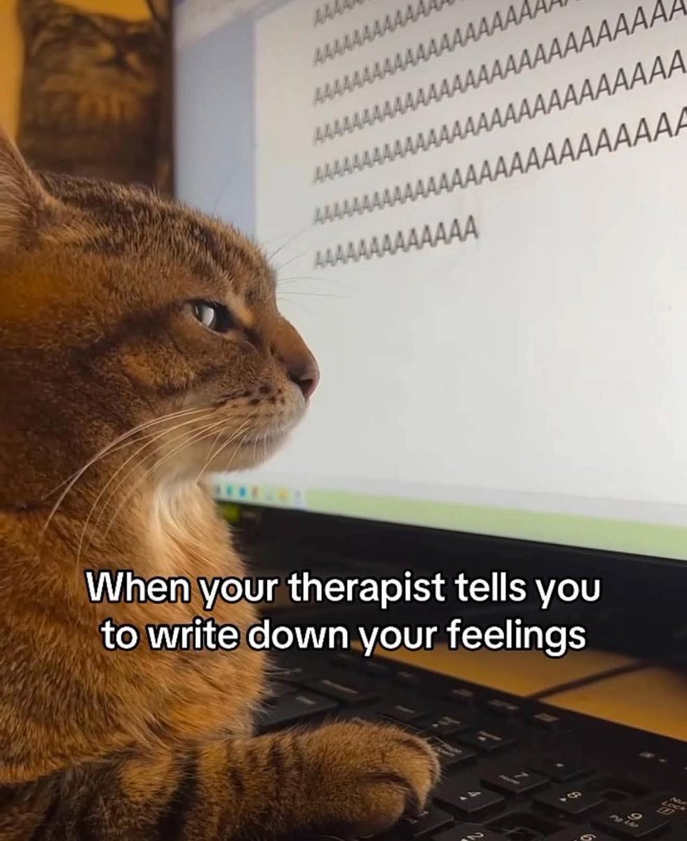 francewitch's tweet image. I refuse to bloody journal now, as it always turns out like this. #mentalhealth #bpd #urgh