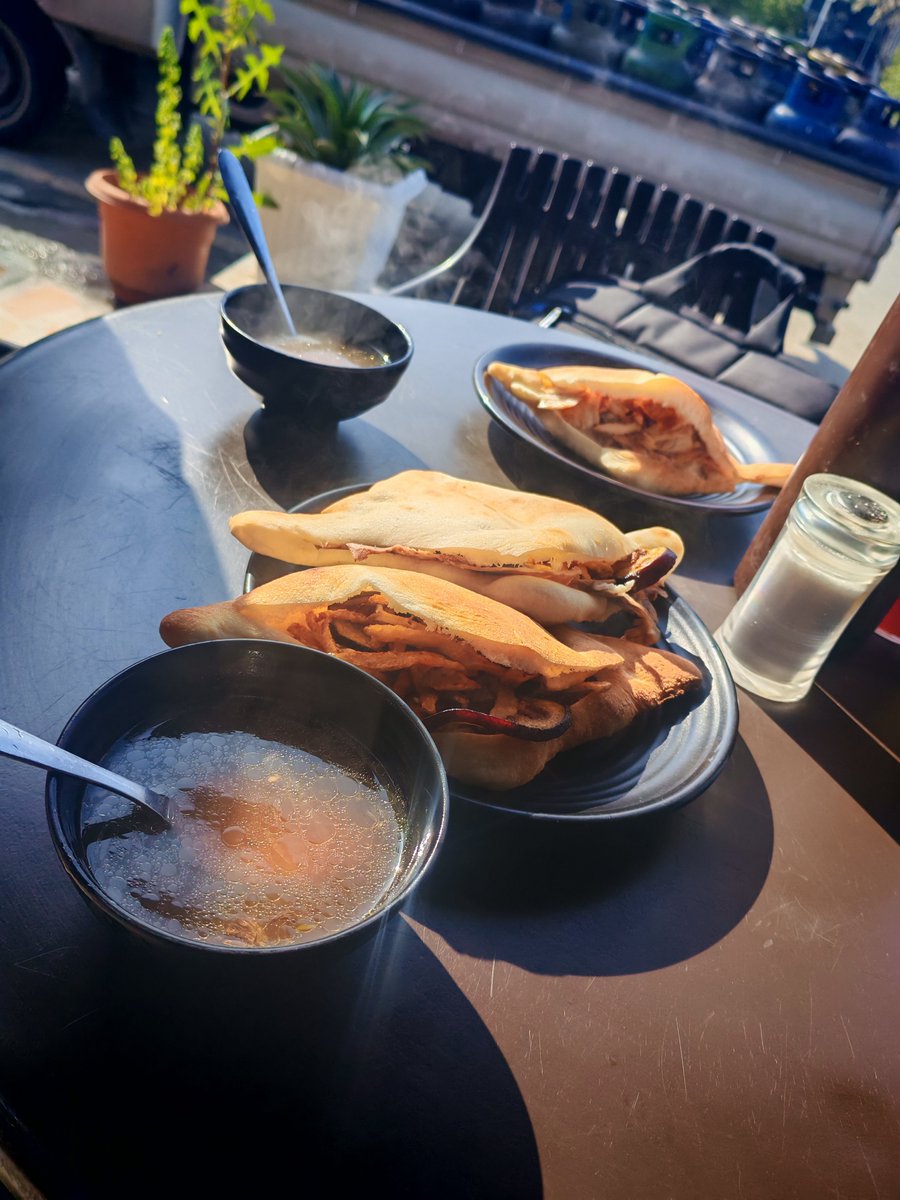 محمد & كوكتو 🌙 tweet media