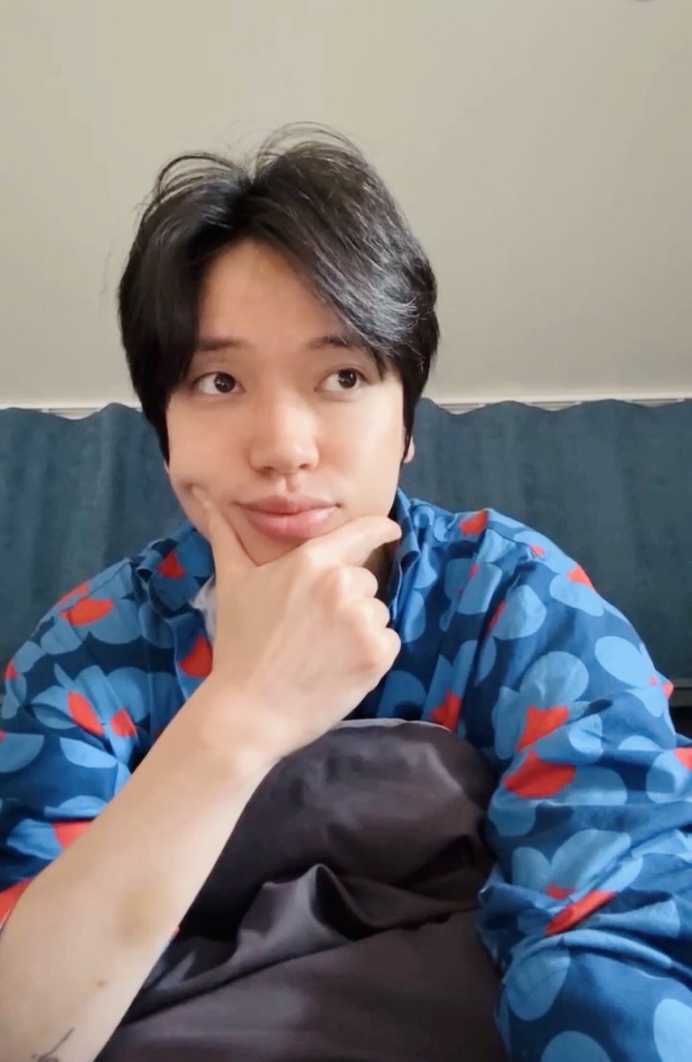 💋 아니.. 프롬은… 보정이.. 좀.. 없어 
 
귀여움 한도초과 #프롬니엘  #NIEL