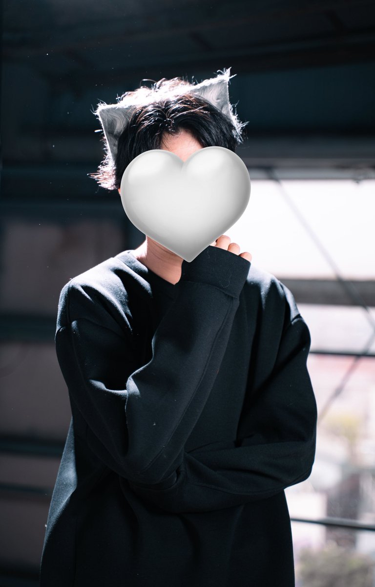 雪みらいふく🐇🍨夜あこ tweet media