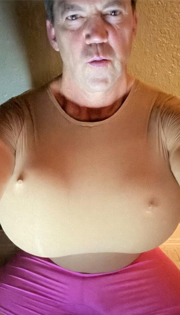 被迫上分 tweet media