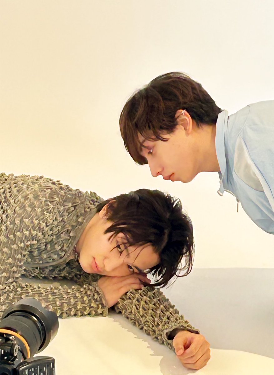 NYLON JAPAN tweet media