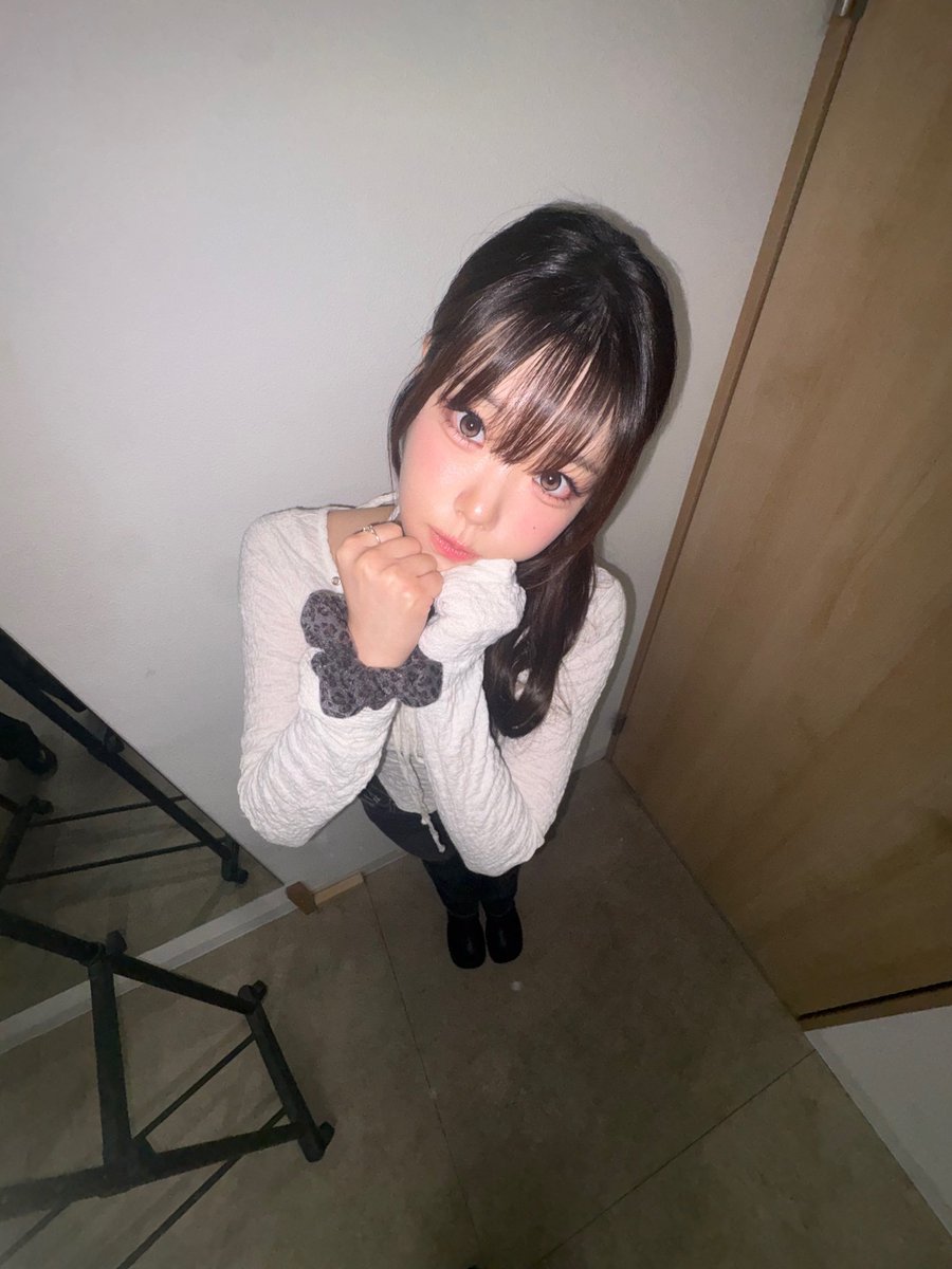 오늘도 채원웅니 보고 힘낼게요 ฅᐢ..ᐢ₎♡
빠샤💕