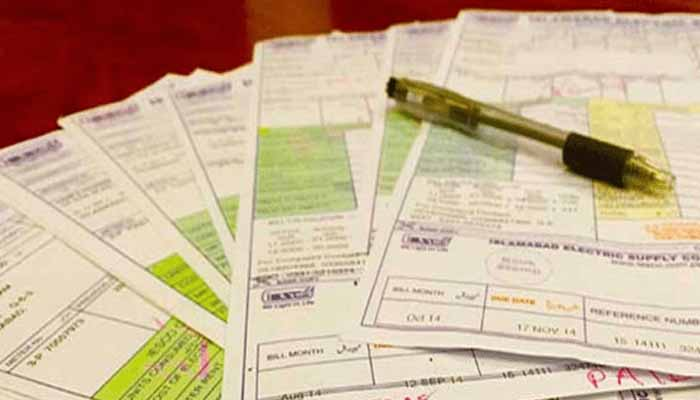 Sindhleak's tweet image. بجلی صارفین اپریل میں 14.37 ارب کا اضافی بوجھ برداشت کریں گے
geonewsurdu.tv/latest/430992-
#PMLN @CMShehbaz @MIshaqDar50 @KhawajaMAsif