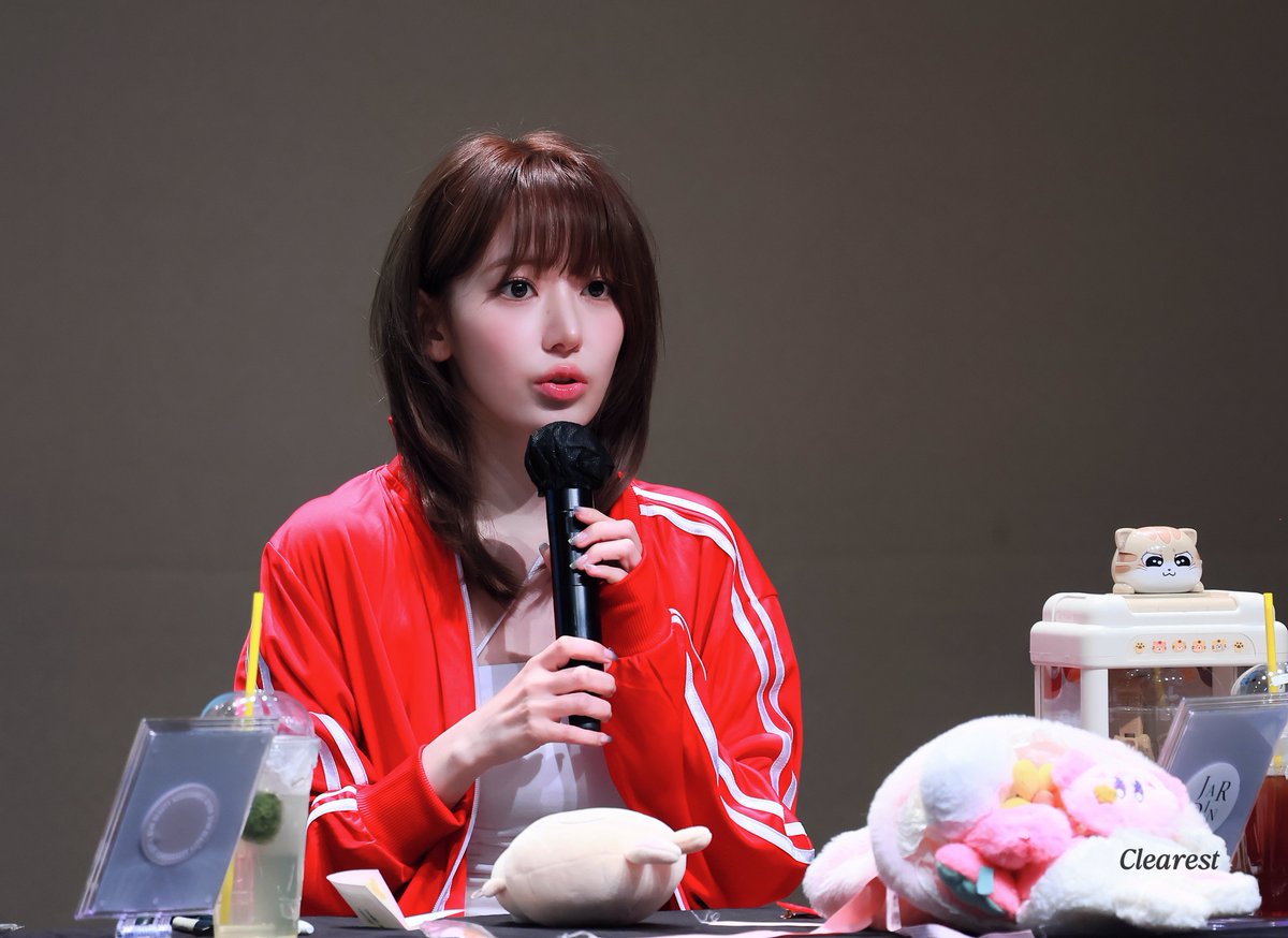 𝑪𝒍𝒆𝒂𝒓𝒆𝒔𝒕 tweet media