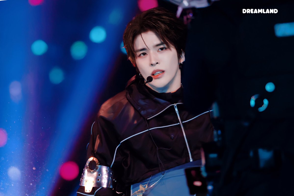 in_dreamland tweet media