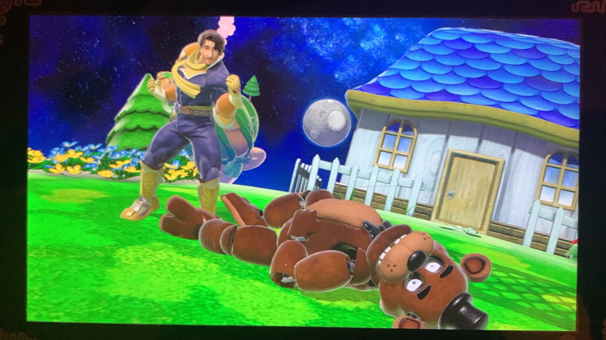 phan2187's tweet photo. MARKIPLIER JUST KILLED FREDDY FAZBEAR 😭 https://t.co/sVj1fLwrfw