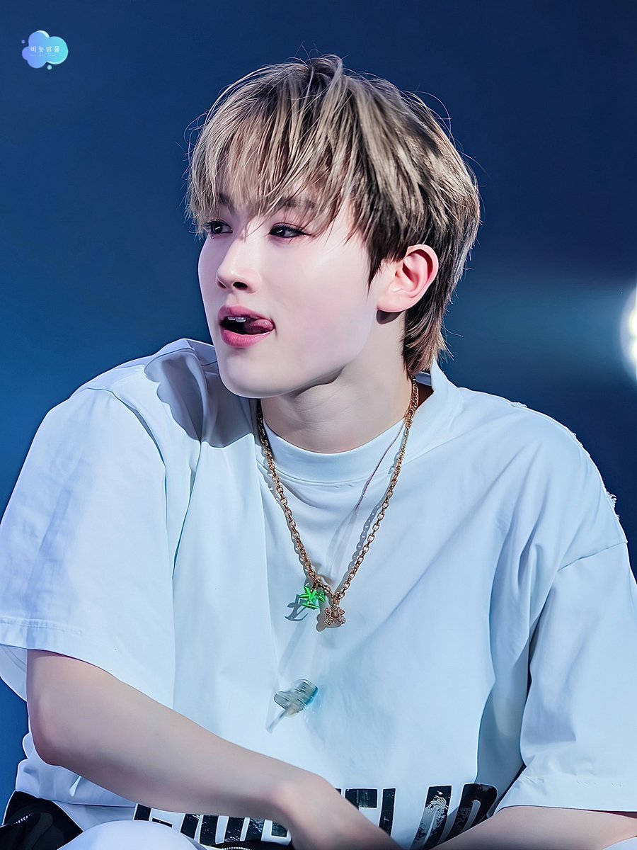 honeybubble_417's tweet photo. 241215 🌪️🤍
#혁 #HYUK #구본혁 #ヒョク #TPST #템페스트 #TEMPEST https://t.co/minFff5iZ8