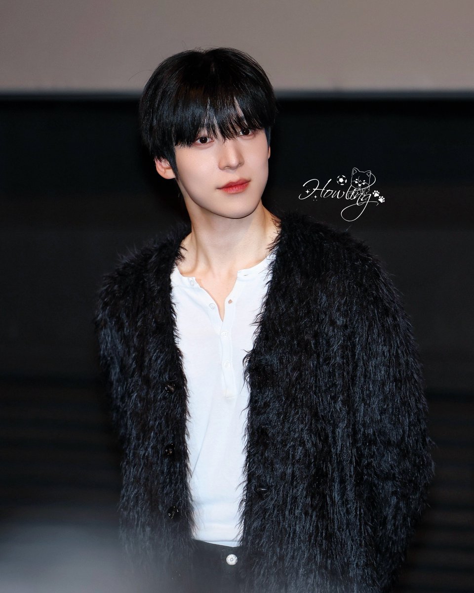 𝙃𝙤𝙬𝙡𝙞𝙣𝙜🐾 tweet media