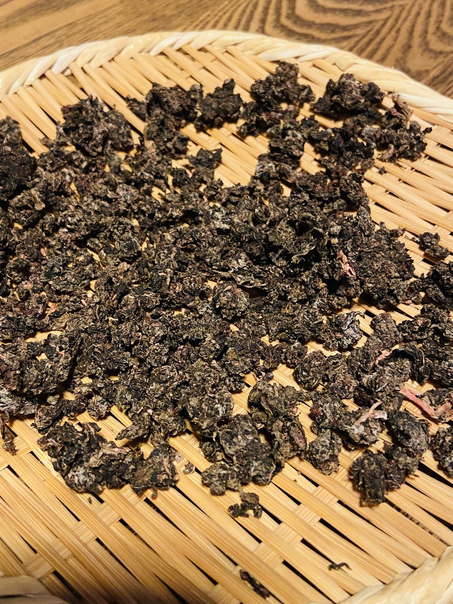 グリーン tweet media