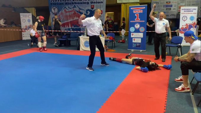 K1 Dominatrix tweet media