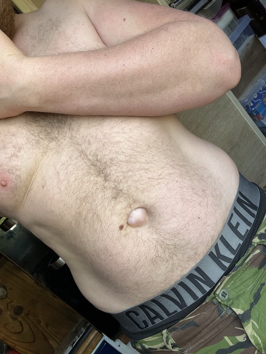 UK gay Traveller lad… used boxers, socks, footwear tweet media