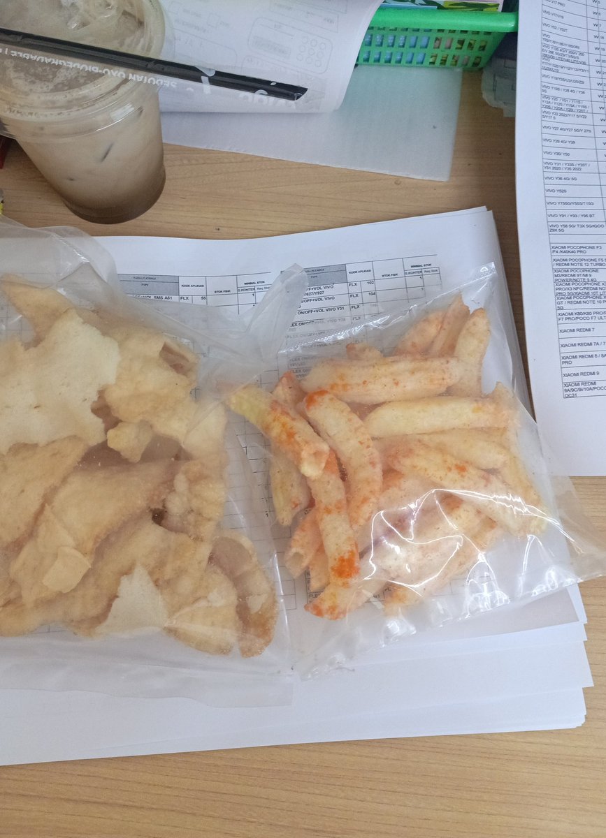 elfae 🤡 tweet media