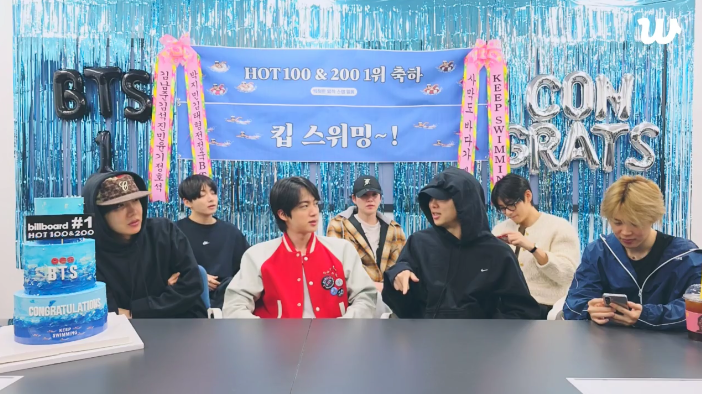 เราได้ยินว่าได้ที่ 1 บิลบอร์ด เรามาเปิดไลฟ์เพราะรู้สึกขอบคุณครับ

แล้วอัลบั้มนี้ก็เป็นอัลบั้มแรกที่เราปล่อยหลังออกจากกรมด้วย แล้วพอผลออกมาดี เราเลยดีใจครับ

ผมมองว่าเราได้รับสิ่งเหล่านี้อีกครั้งเพราะอาร์มี่ของเราทุกคนเลย

เราคัมแบ็กในรอบเกือบ 4 ปี หลาย ๆ คนก็มาร่วมแรงร่วมใจกัน