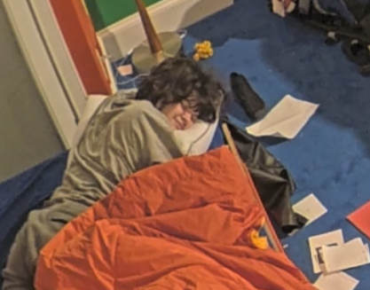 @staleletters tweet media