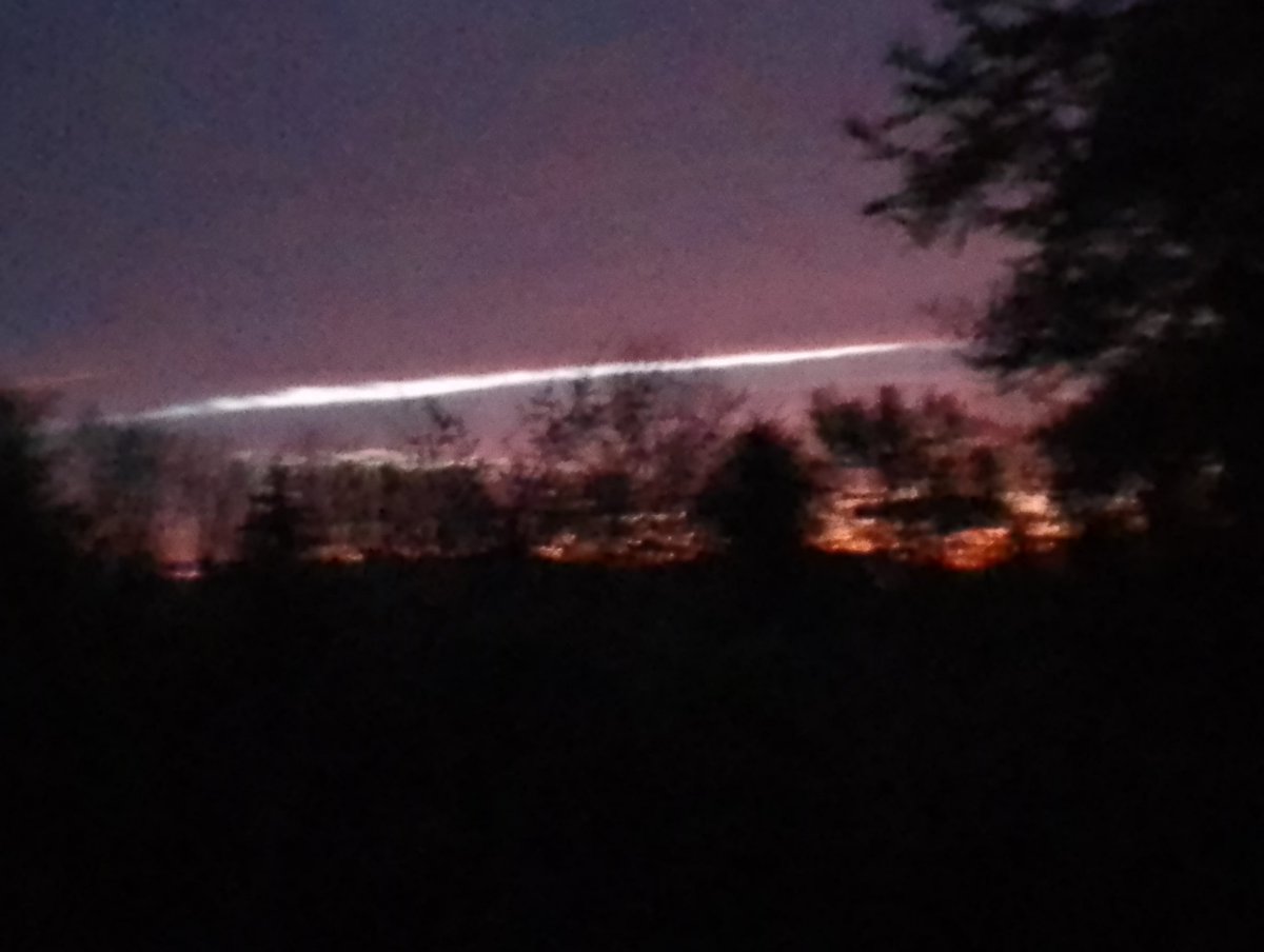 Aahmed @mondeentiers tweet media