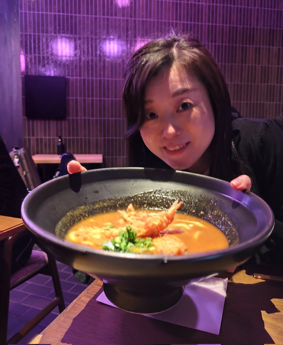 西谷衣代 tweet media