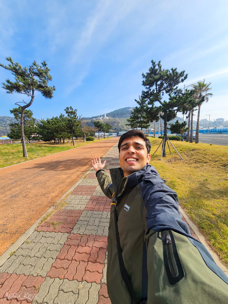 Albu_Kevs's tweet photo. Chillin on Jeju’s breezy path😍♥️

📍Jeju, South Korea 🇰🇷 https://t.co/oLRkkPfNcm