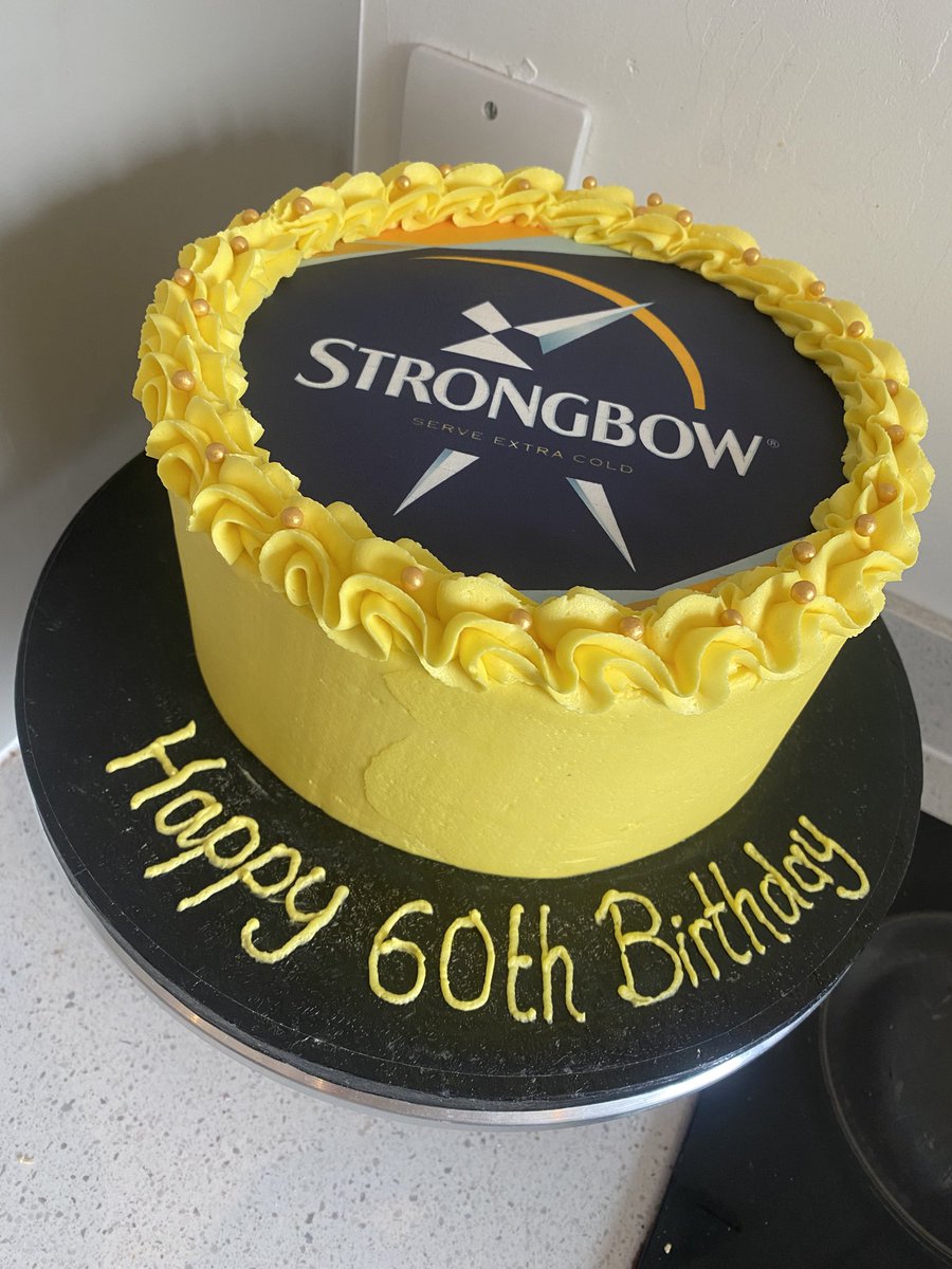 Ellie Hamon tweet media