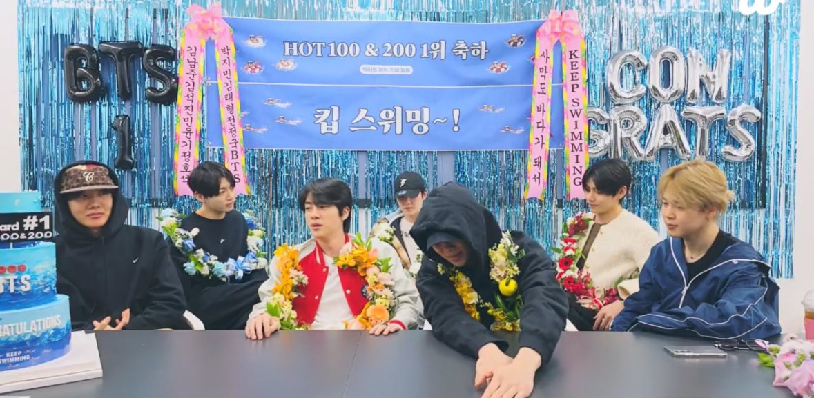 kath 🧸 tweet media