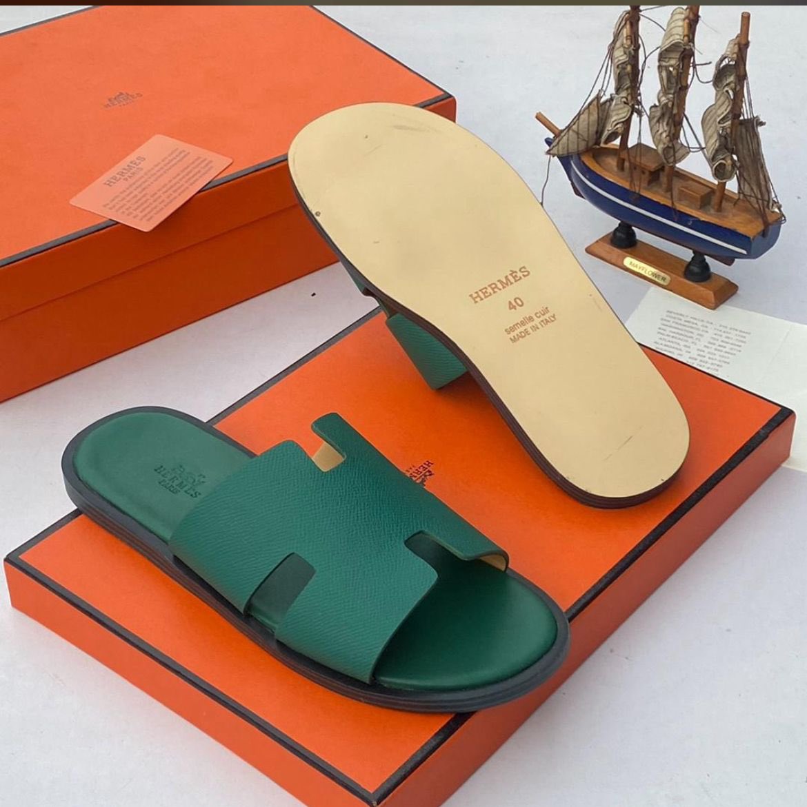 HMSSHOES tweet media