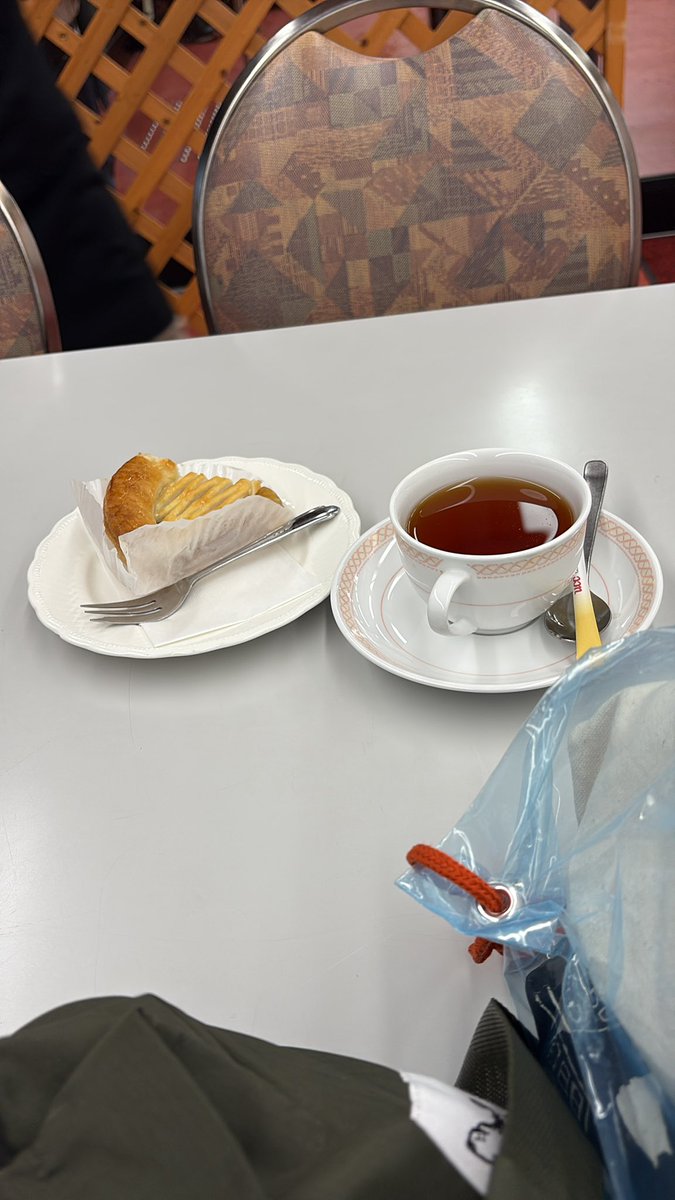 ゆっこ tweet media