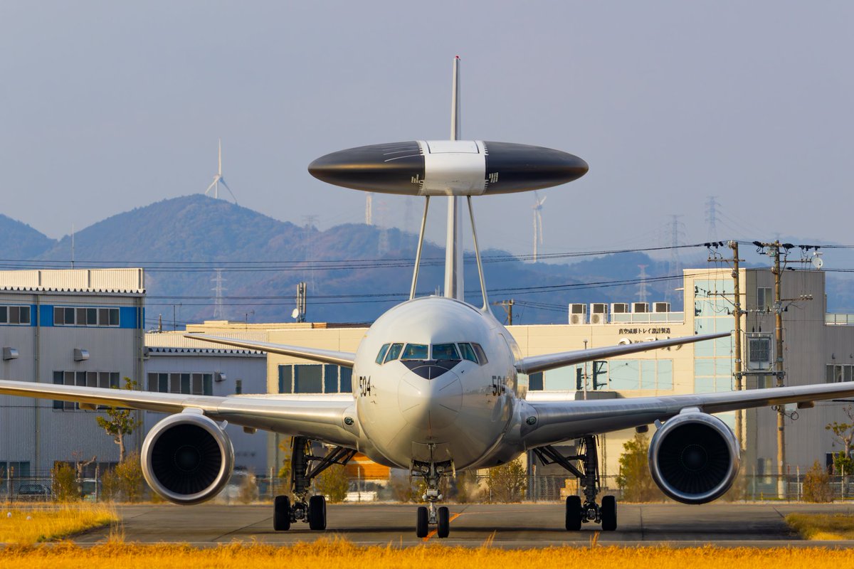 しまかぜ tweet media