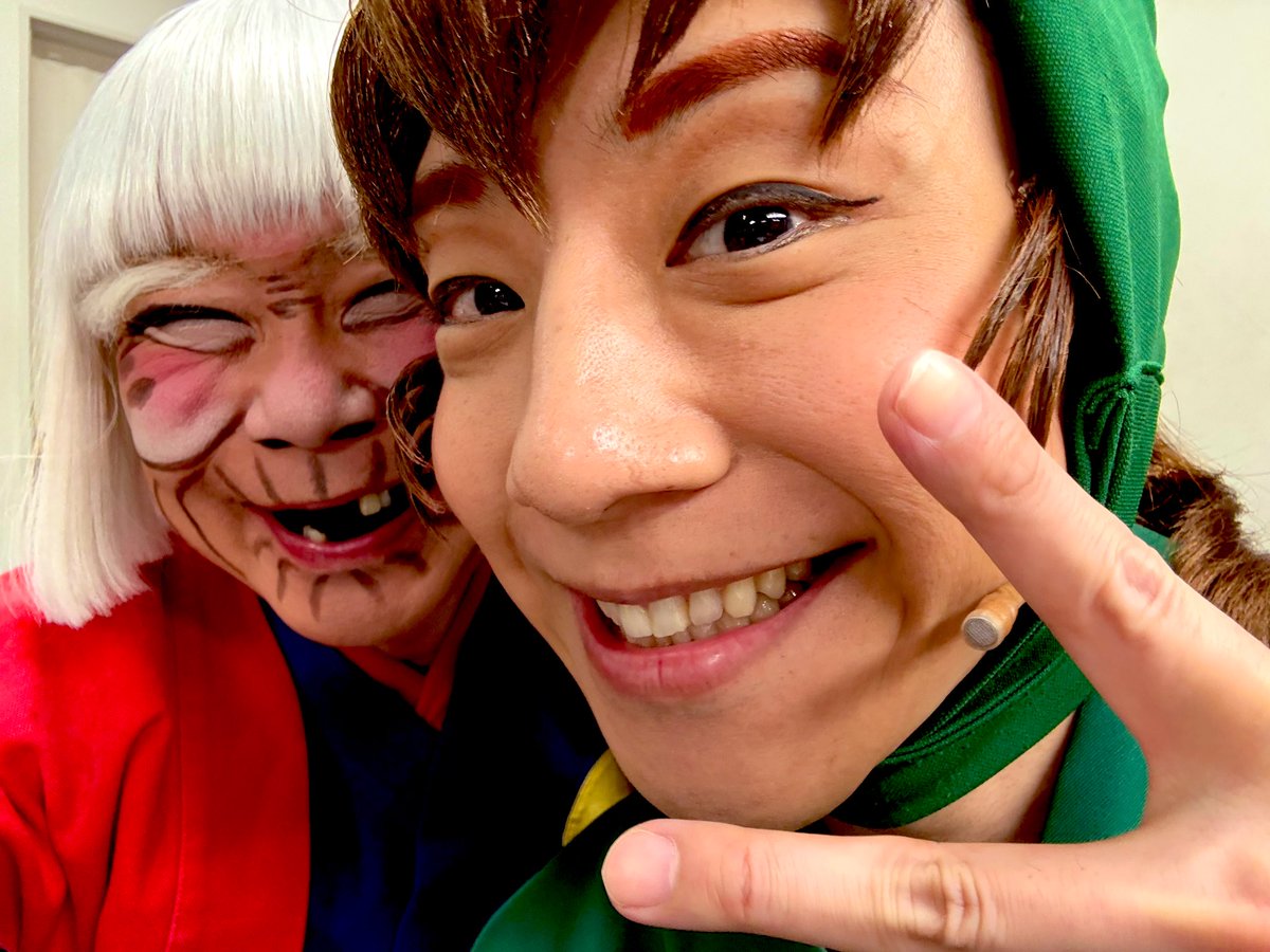 迫英雄 tweet media