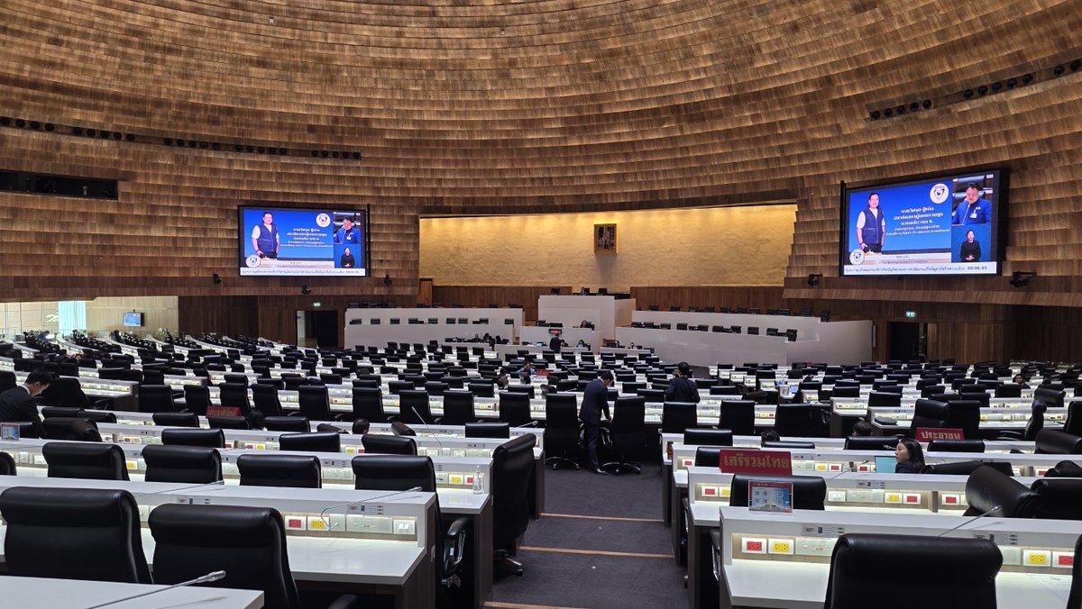 Pawoot.com tweet media