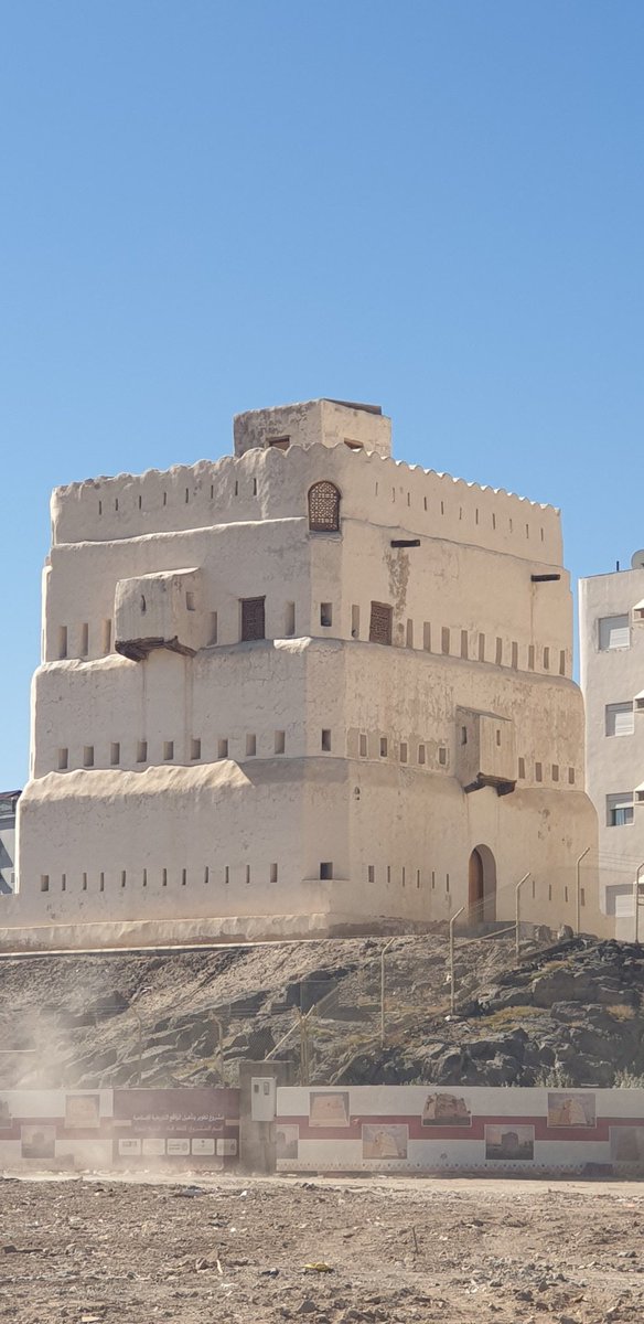 Tahir Qalander tweet media